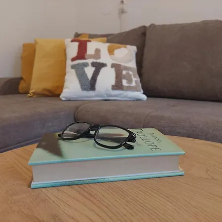 Ava Διαμέρισμα Πόρετς