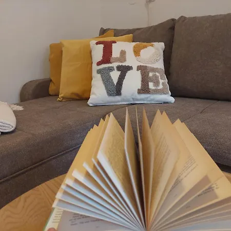 Διαμέρισμα Ava